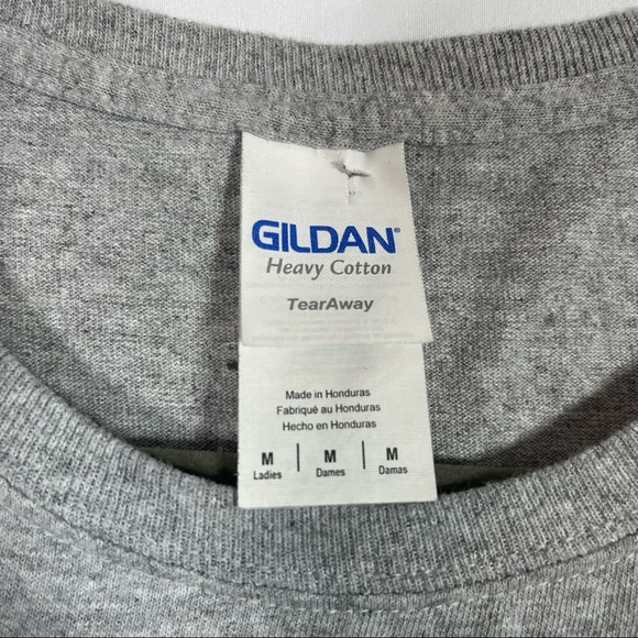 Gildan, Cute Puppy Graphic T-Shirt, Size Medium. In excellent condition! - Picture 3 of 6